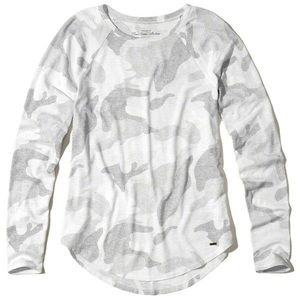 Hollister Must Have Collection White & Gray Camo Long Sleeve Top